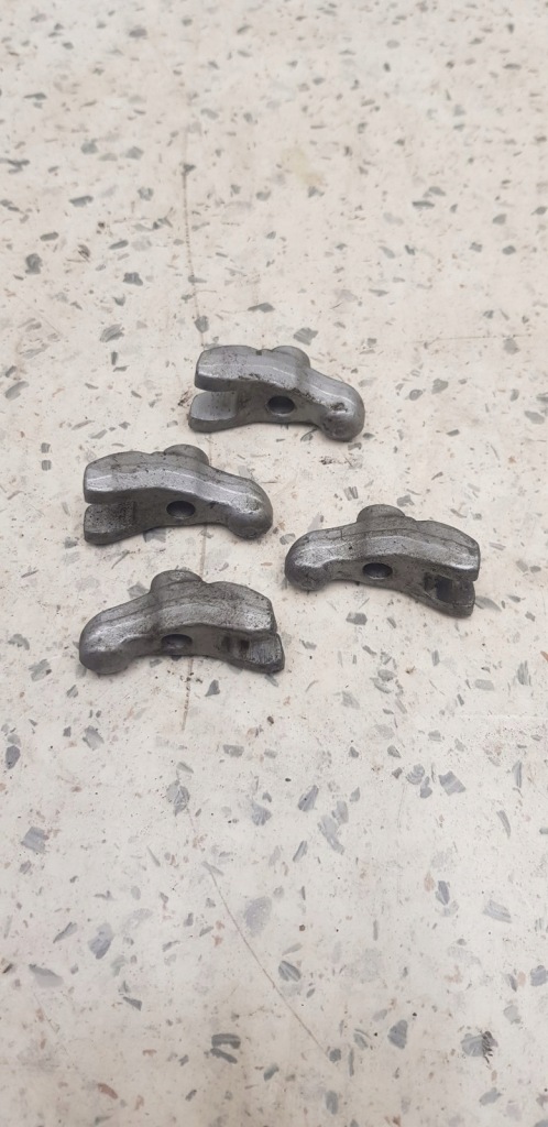 фото №1, Кронштейн форсунки alfa romeo 159 1.9jtdm