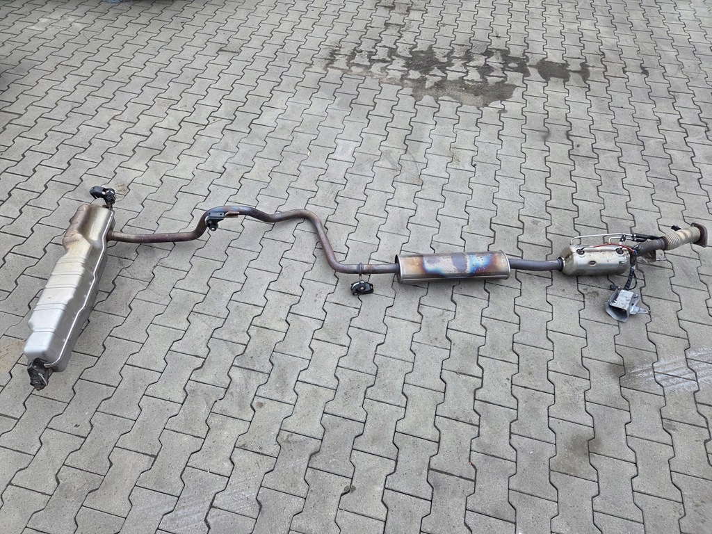 фото №1, Renault clio v 1.6 e-tech 2023 система випускний труба гасник каталізатор