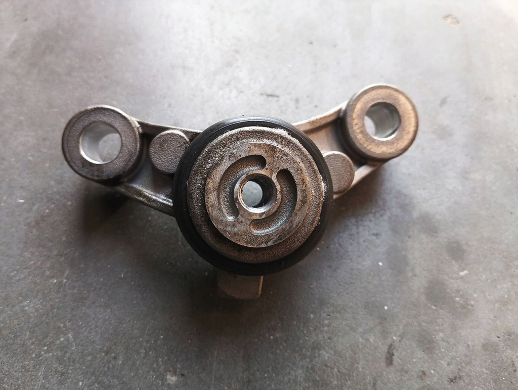 фото №2, Кронштейн натяжитель ремень ролик ck5q8680ac land rover range rover 306dt