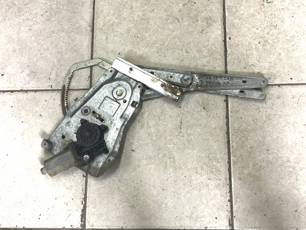 фото №1, Opel omega b підйомник скло правий перед