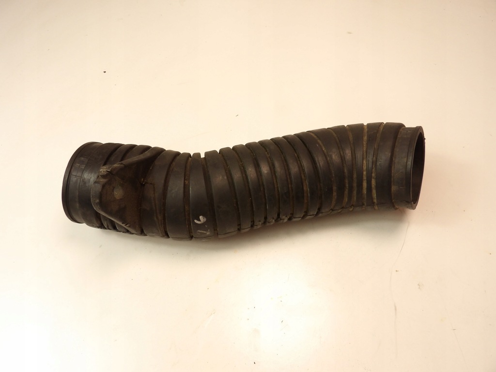 фото №1, Audi a6 c4 2.8 wąż труба воздуха