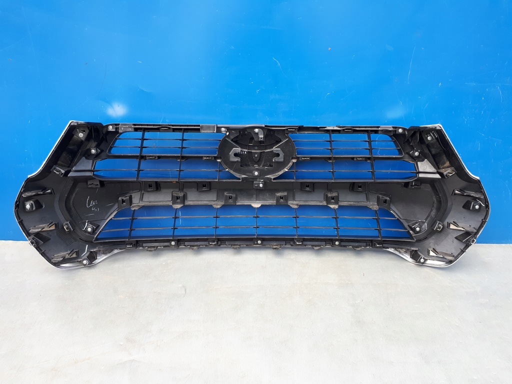 фото №11, Toyota hilux 2020- 20- решётка радиатора решётка радиатора