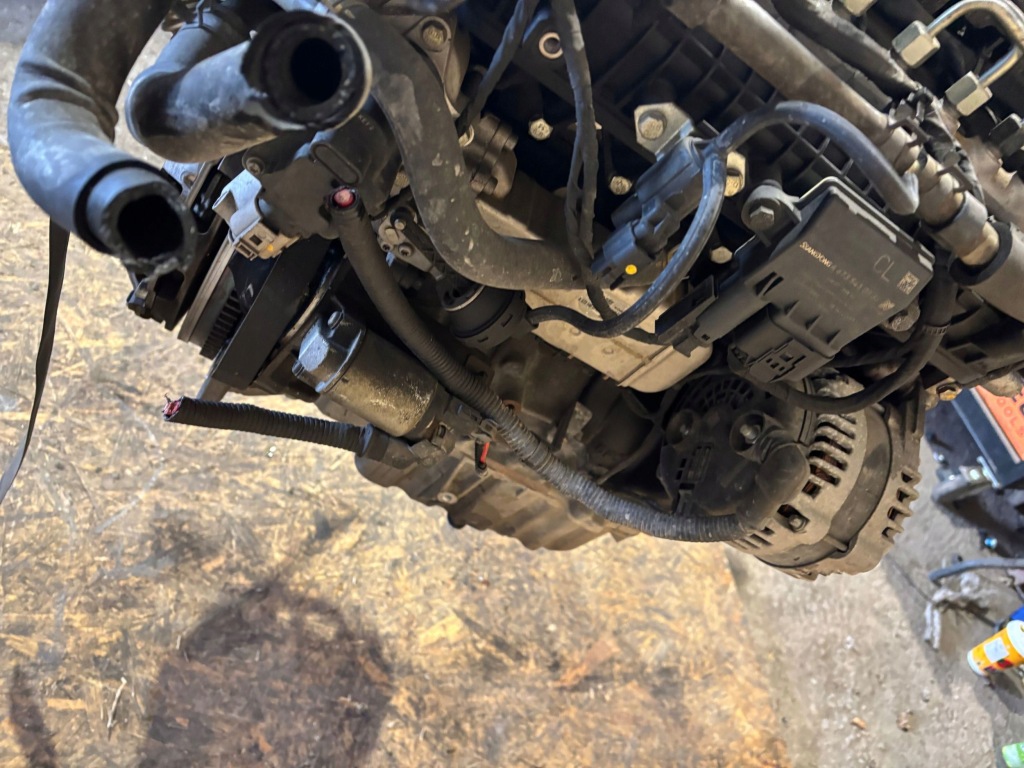 Двигатель комплектный  ssangyong tivoli 1.6 d d16dtf Недорого