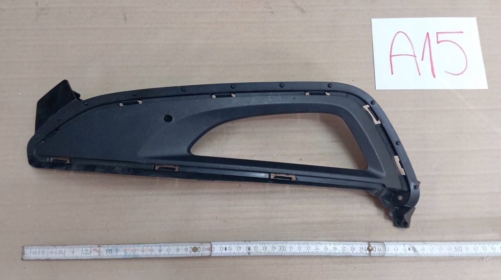 фото №1, Решётка противотуманной фары левый перед hyundai tucson iii 86525d7100 оригинал