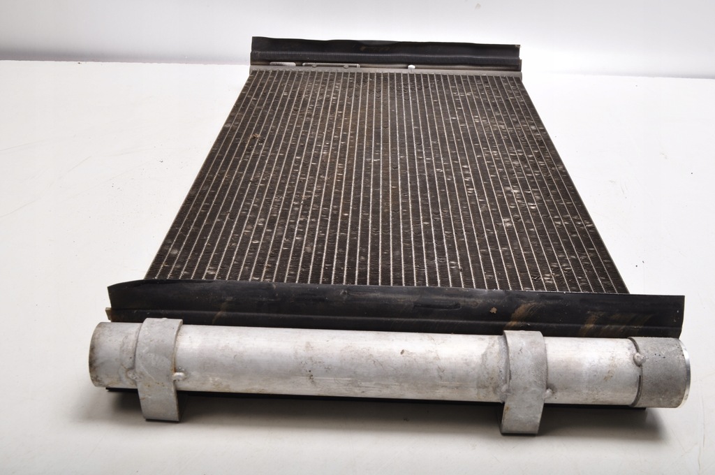 фото №10, Aston martin db11 4.0 радиатор кондиционера hy53-19710-ac