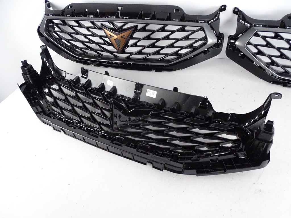 фото №12, Решётка радиатора решётка радиатора seat leon iv cupra 5fa853651c