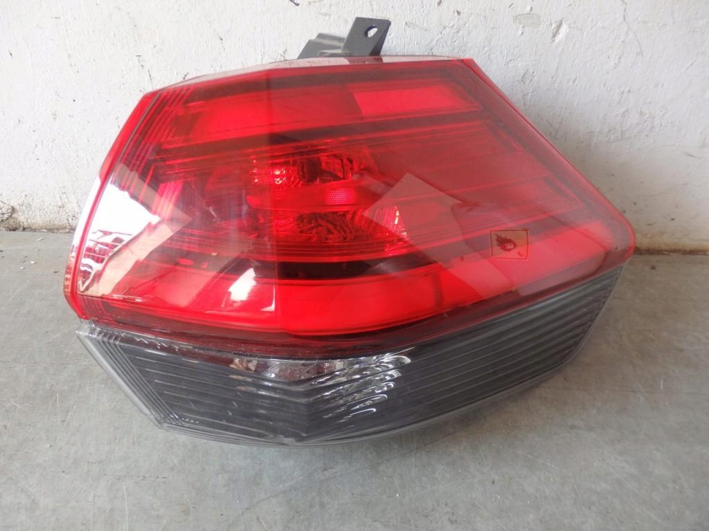 фото №1, Лампа права правий задня nissan x-trail t32 lift 17-