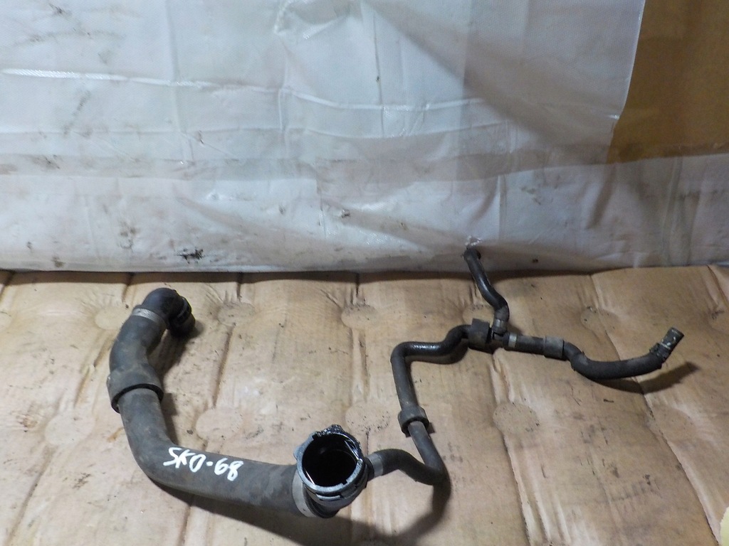 фото №1, Skoda rapid 1.6 tdi 2016r шланг водяной