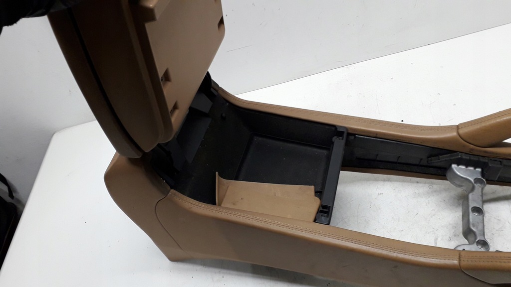 фото №13, Porsche cayenne 7l туннель средний кожа коричневый