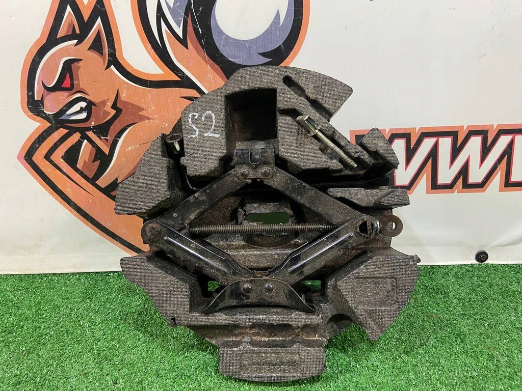 фото №1, Домкрат підйомник subaru legacy bm 97032fg010