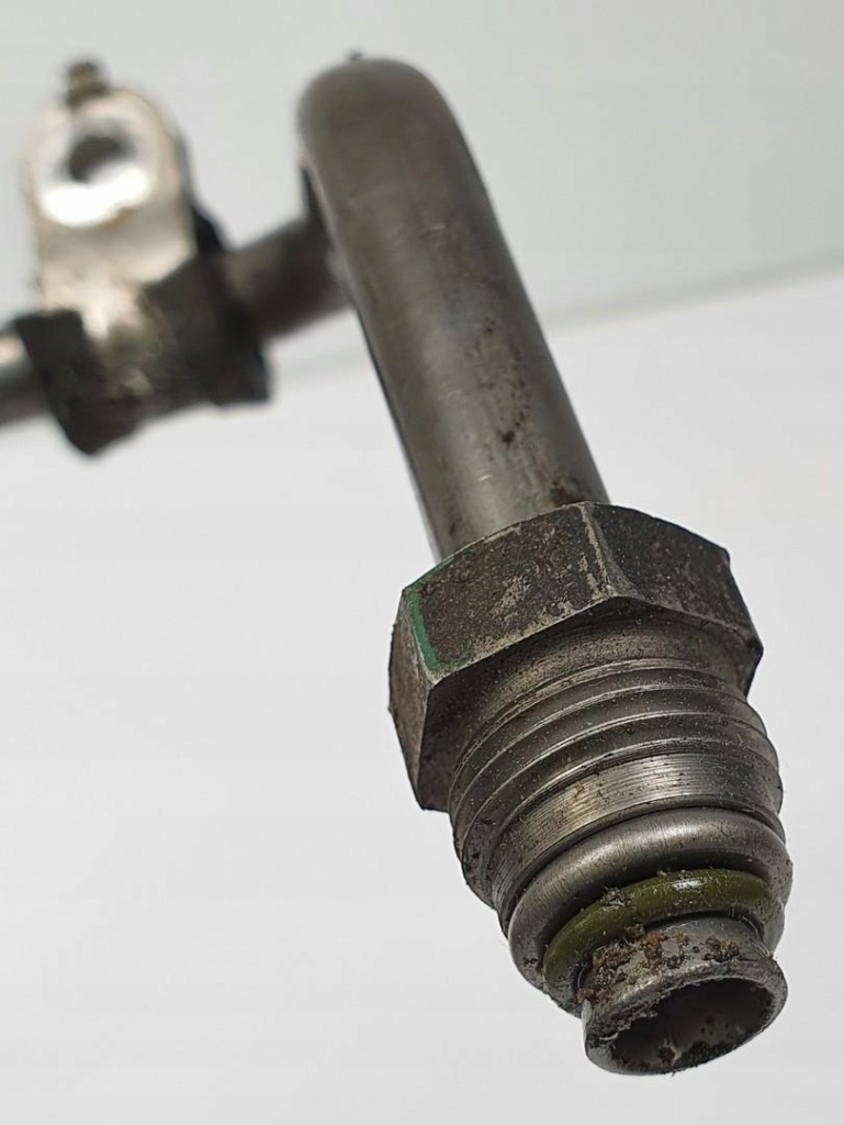 Труба трубка масла mercedes sl r230 a2304603124 Доставка