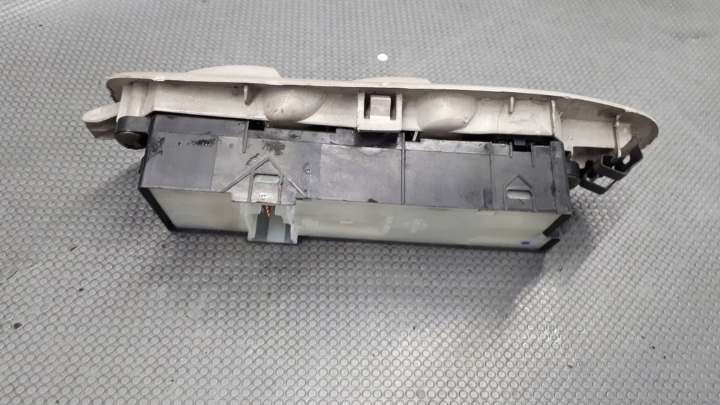 фото №10, 80961bu400 перемикач вікон лівий перед nissan alme