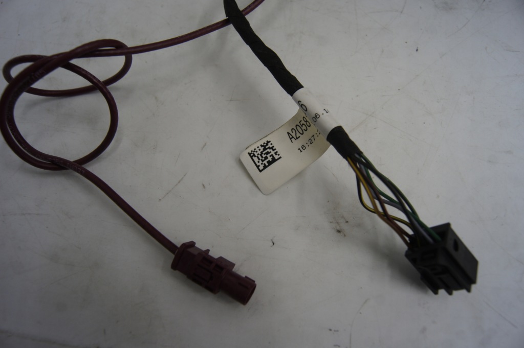 Дзеркало ліва 7pin+1pin 149 w205 c-klasa sedan Оригінал