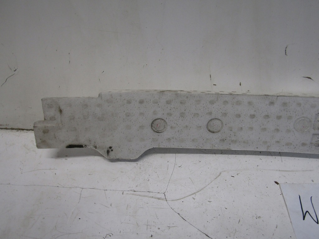 фото №8, Абсорбер бампера перед toyota yaris i 52611-52060