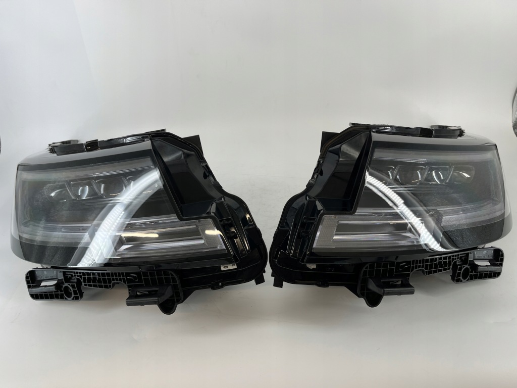 Купити Range rover vogue l460 full led ліва права лампа комплект