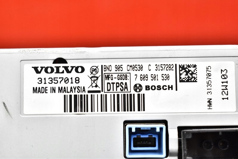фото №8, Дисплей 31357018 volvo v60 10-13