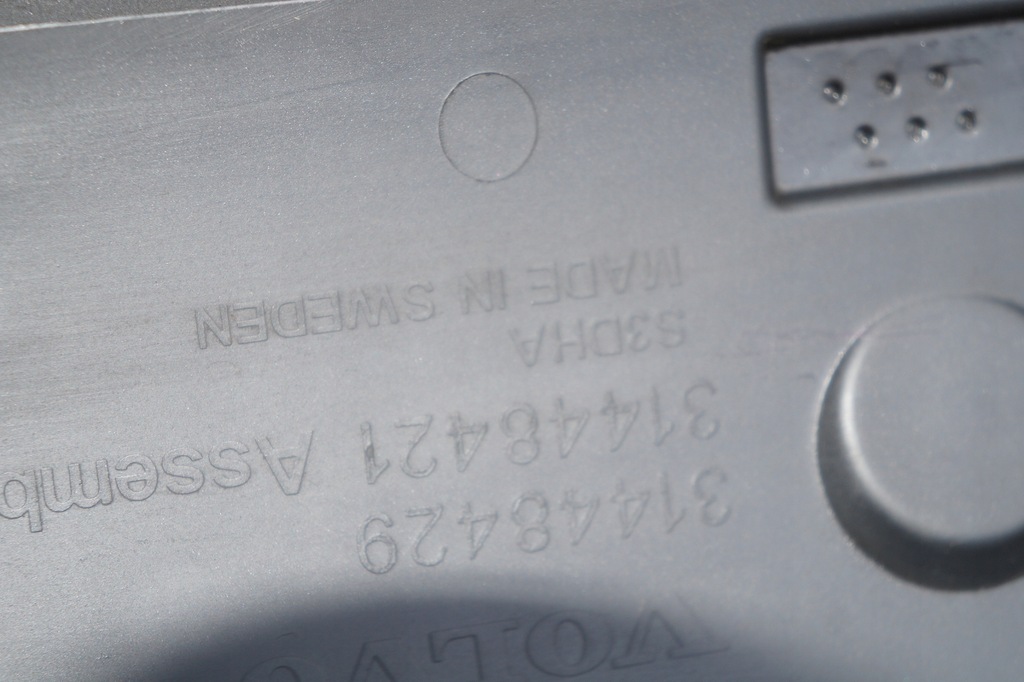 фото №12, Istwa левая правая na крыло volvo xc90 ii