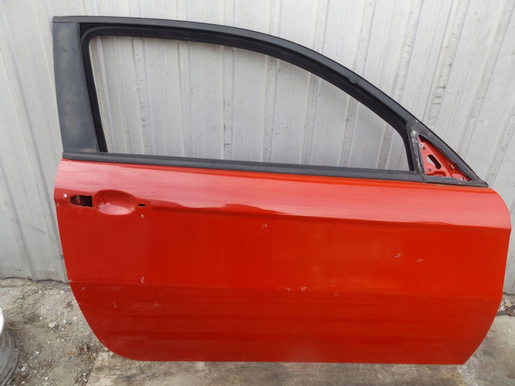 Купить Alfa 147 3d дверь правый перед