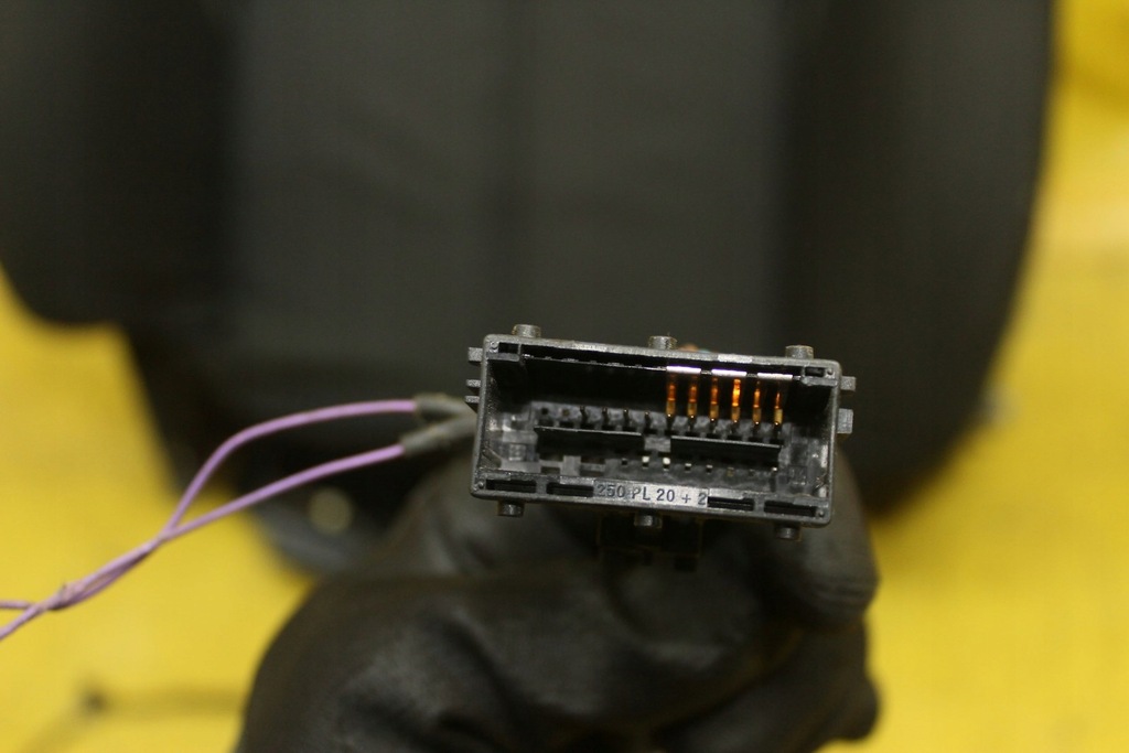 фото №9, Спинка сидіння лівий перед megane ii