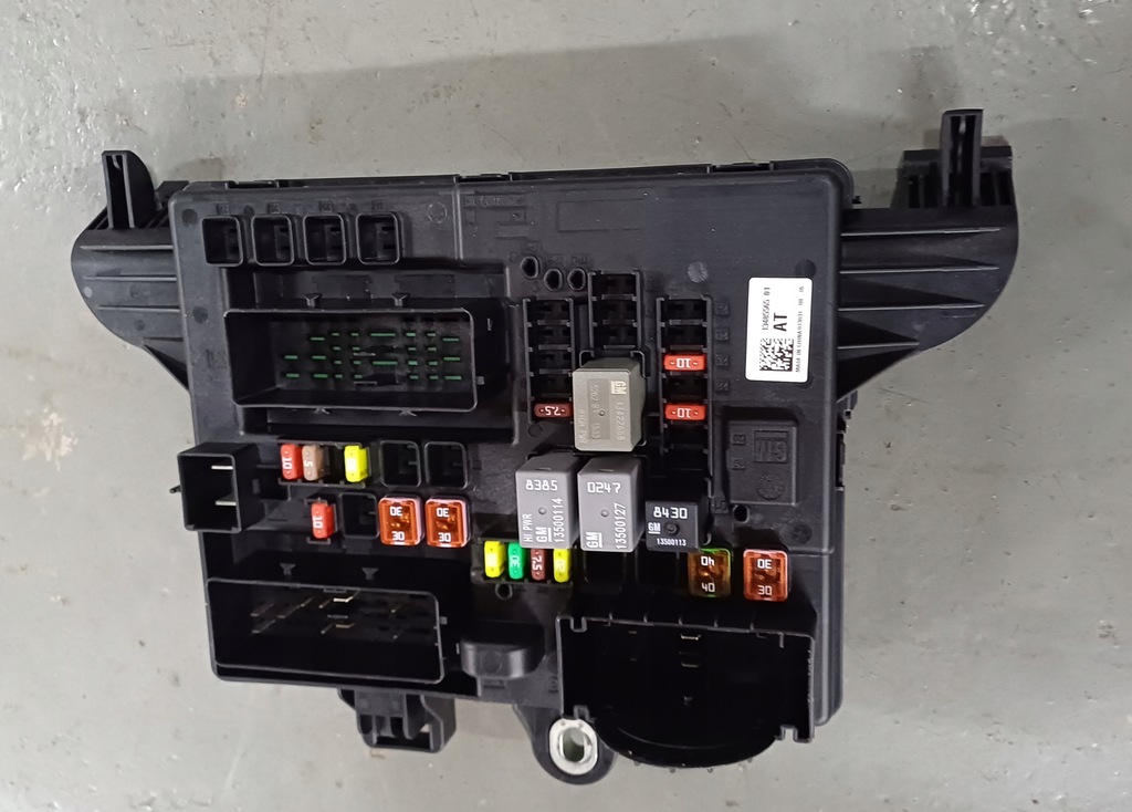 фото №1, Коробка предохранителей opel insignia a lift 13485565