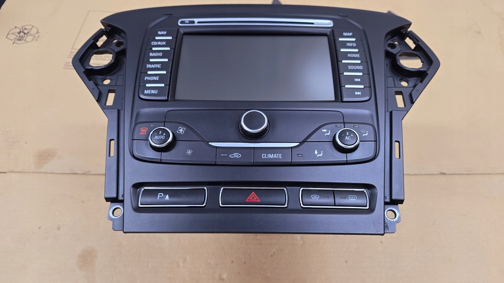 фото №10, Mondeo mk4 10-14 r fl радио большая сенсорный навигация 12r карты камера заднего вида