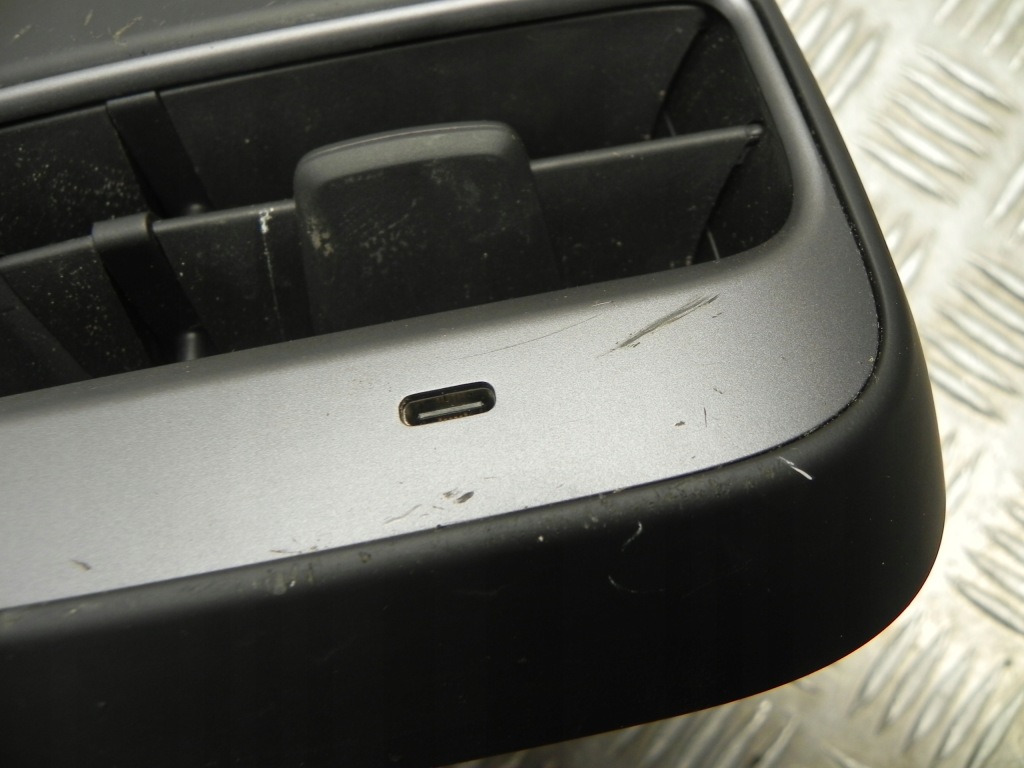 Насадка повітряна tesla model y 2022 108792902c Недорого