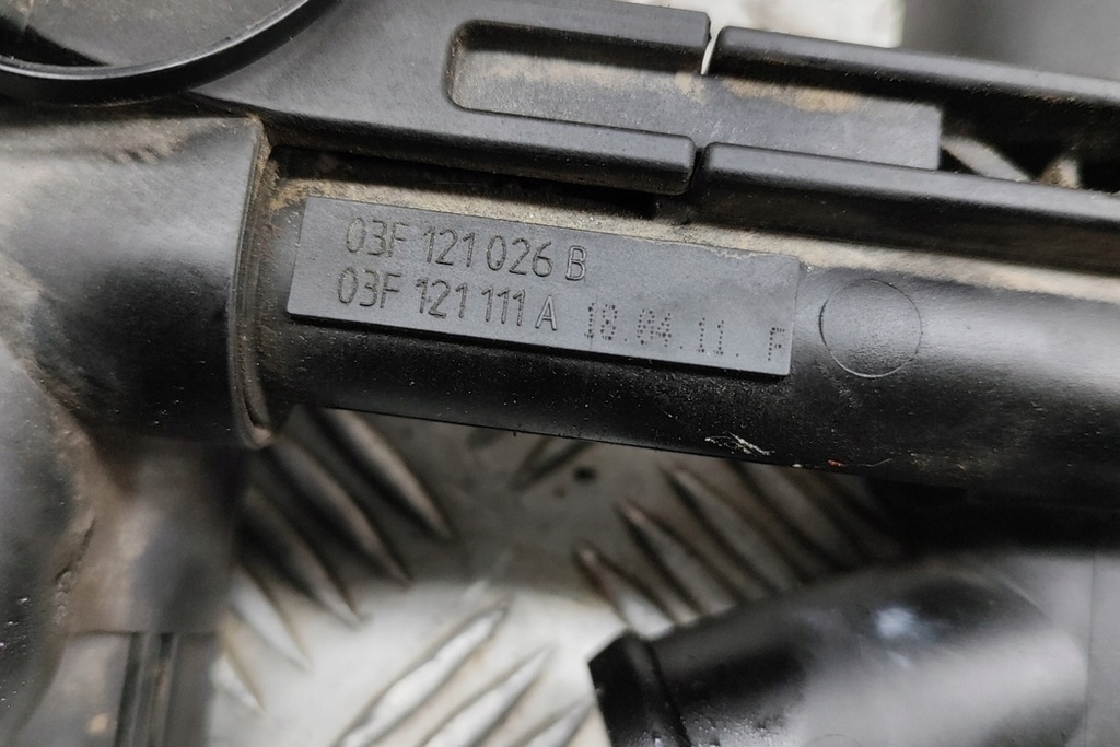 фото №5, Skoda yeti 5l термостат 03f121111a 1.20 бензин 77kw