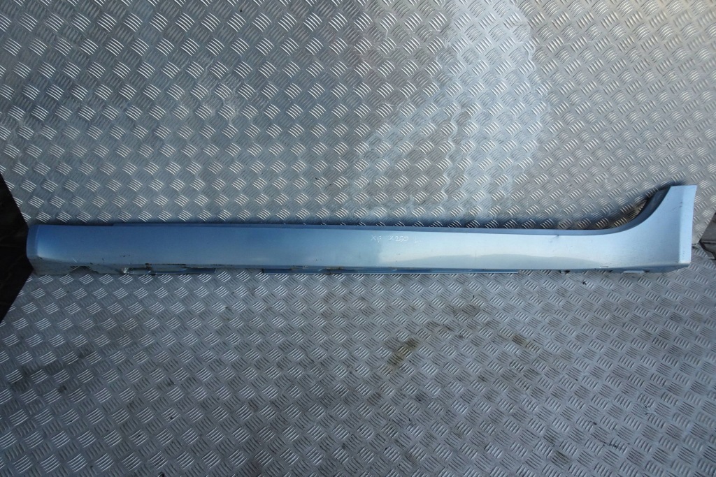 фото №1, Jaguar xf x250 sedan молдинг порог левая 07-