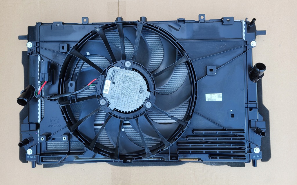 фото №1, Комплект радіатор з вентилятор mazda cx-30 cx30 m hybrid