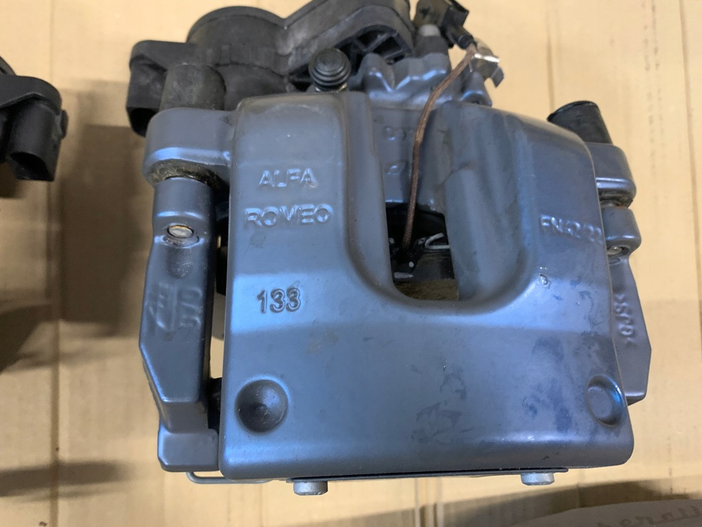 фото №13, Супорти гальмівні гальмівні колодки maserati trofeo