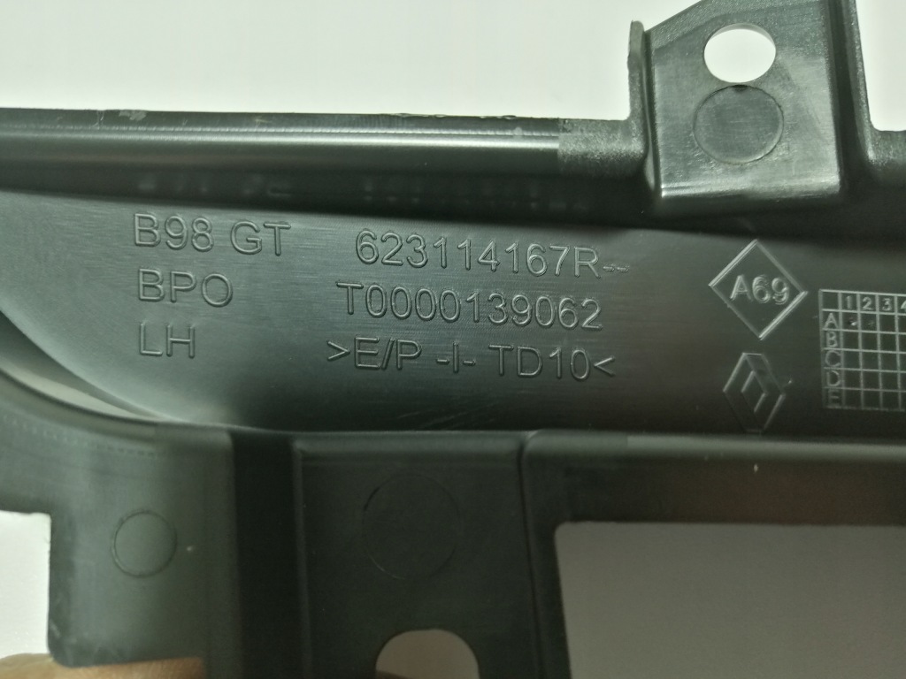 фото №5, Renault clio iv gt заглушка бампера перед