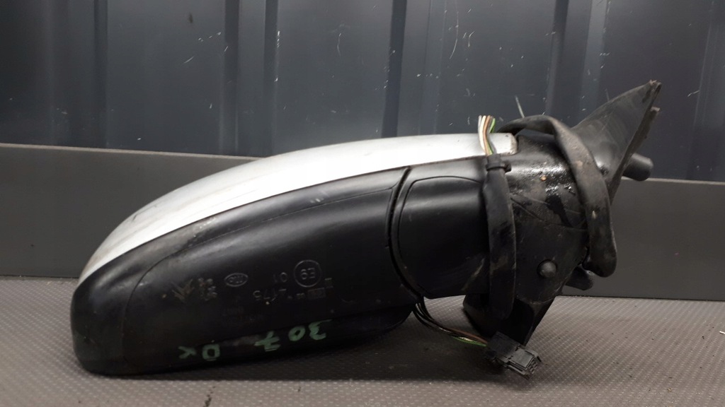 фото №14, Зеркало правое peugeot 307 6pin