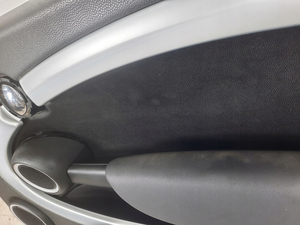 фото №4, Обшивка правий перед mini cooper r58 roadster