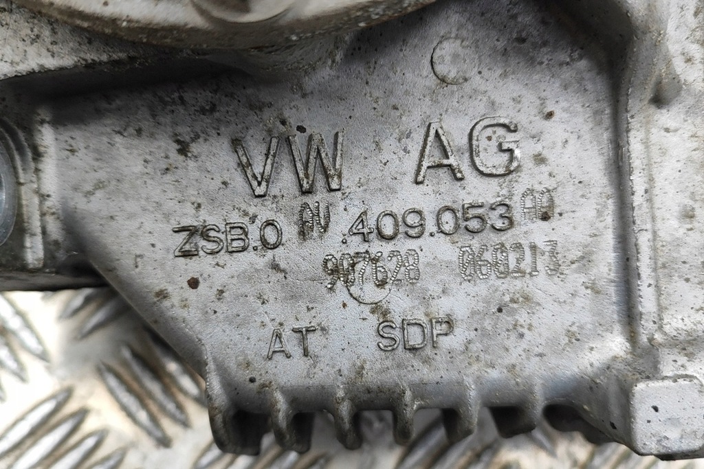 фото №7, Volkswagen passat b7 передняя коробка передач приборная 0av409053aa 2.0 дизель 1