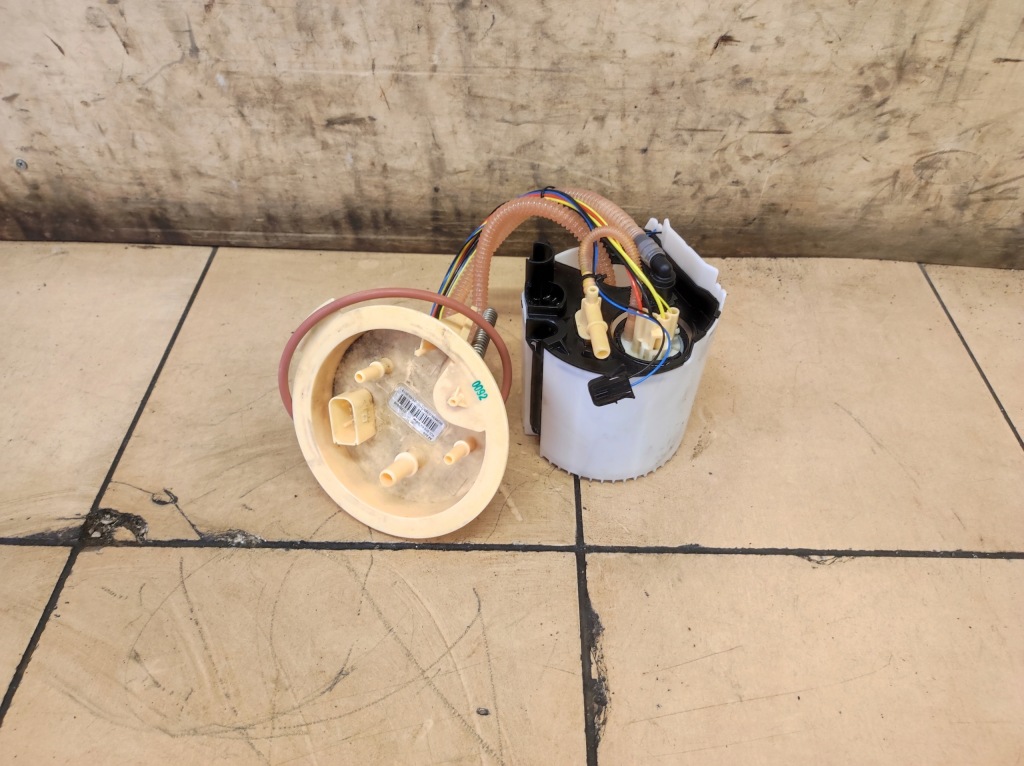 фото №1, Насос пального v60 ii 2 s60 iii 3 2.0d