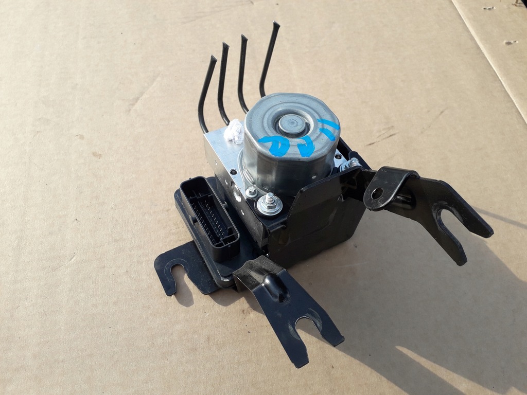 фото №1, Насос abs dacia duster ii 17-