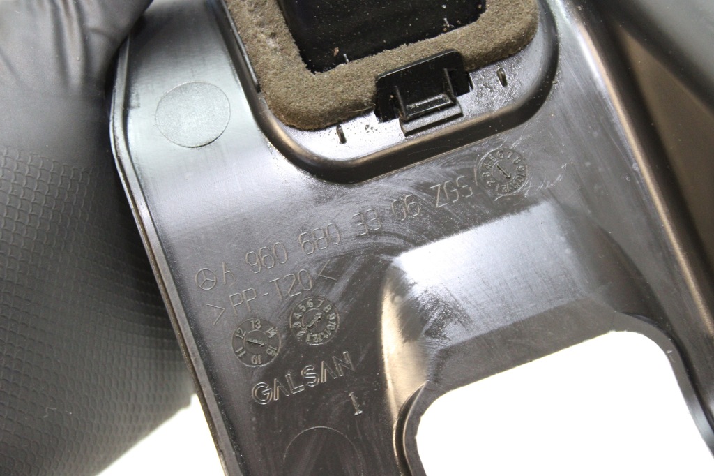 фото №5, Mercedes actros mp4 защита пластик a9606803306