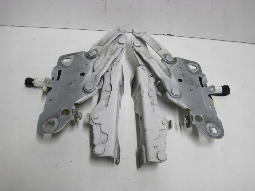 фото №1, Петля капот bmw x3 g01 пиротехнический