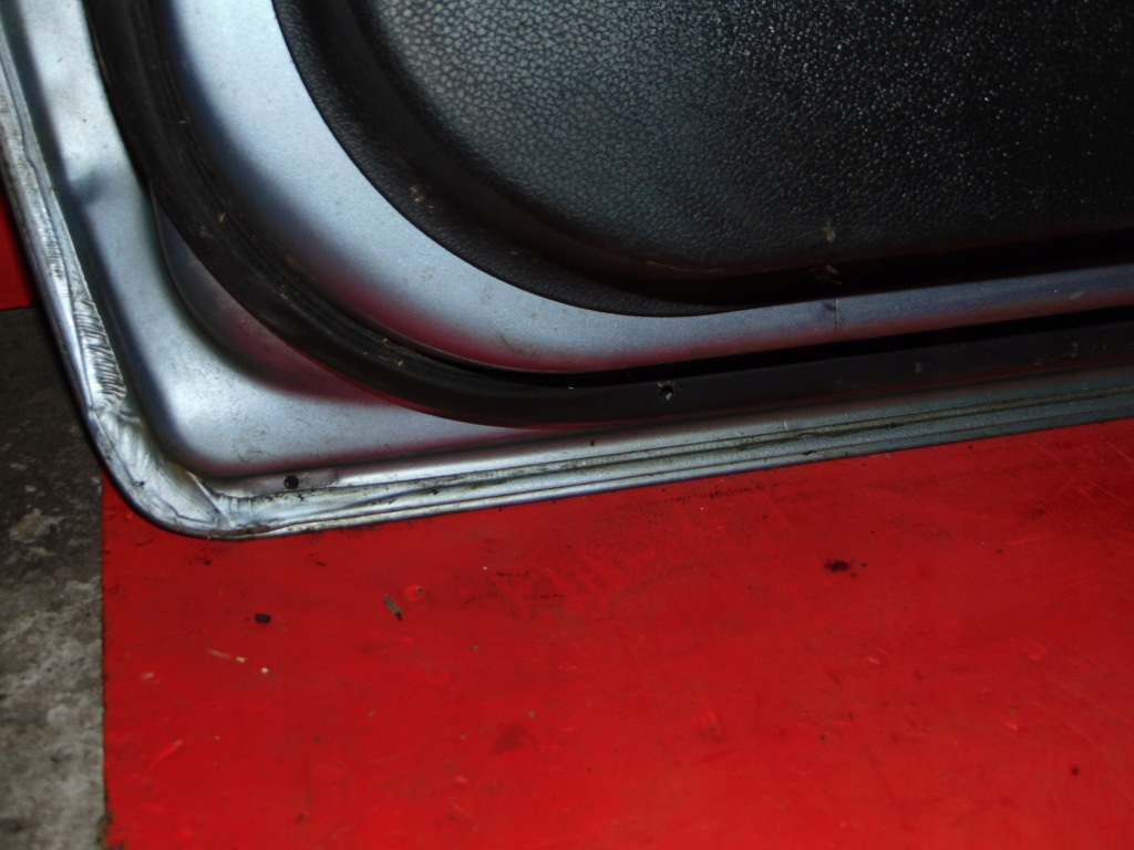 Ford fiesta v mk6 дверей перед праве  3d 02-08 Ціна