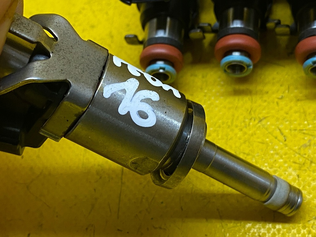 фото №7, Форсунка pe01 13250b mazda cx5 cx3 skyactiv 2.0 b 0051 05u28 1216