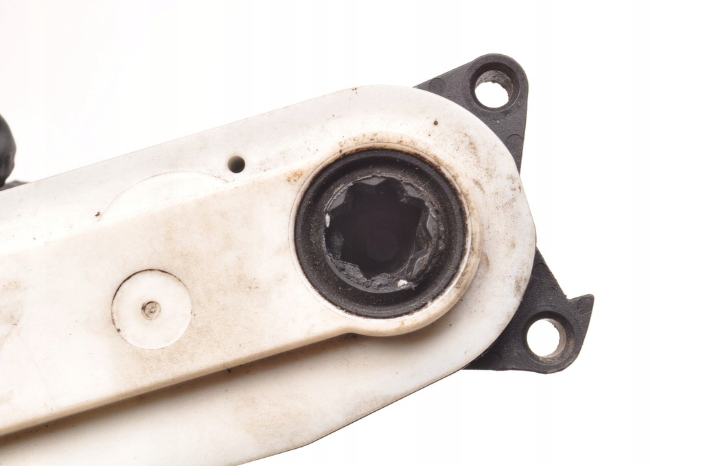 фото №6, Citroen c4 iii opel astra l 1.2 моторчик жалюзи 5877r1001 9818171680