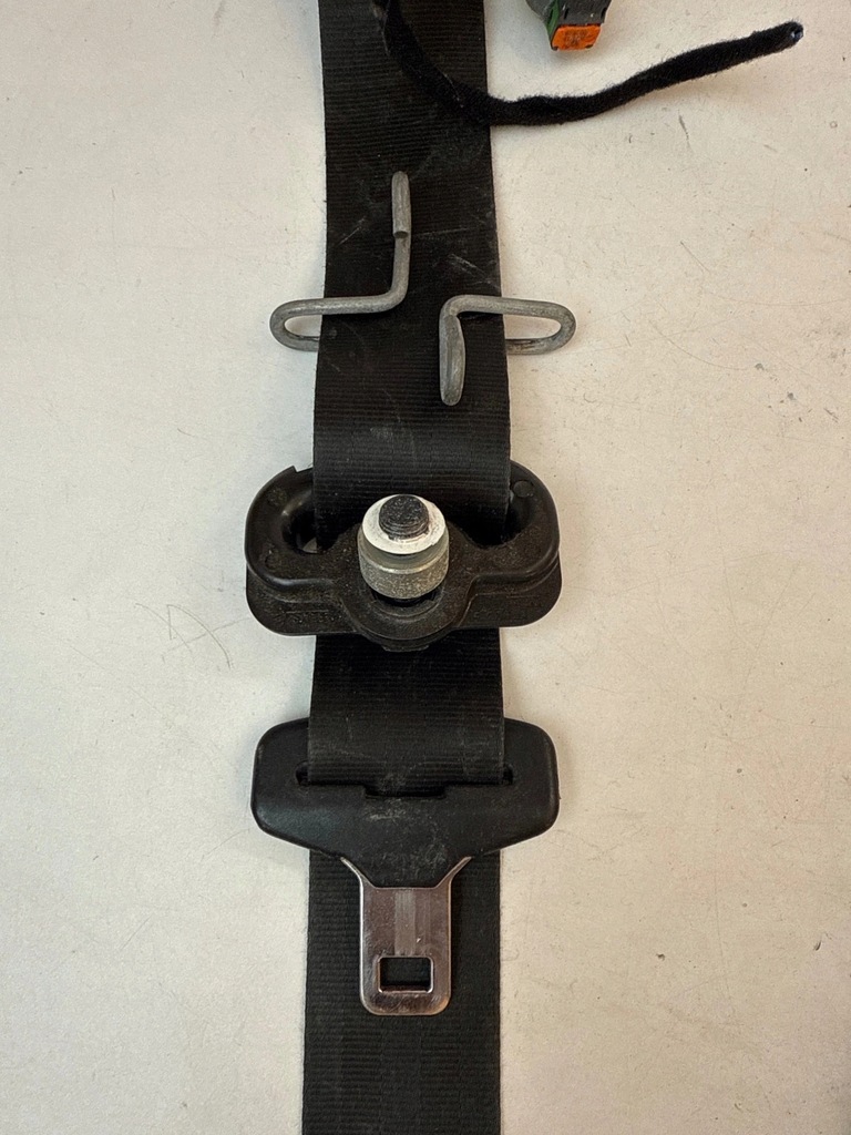 фото №9, Pas безпеки перед передній правий натягувач alfa romeo giulietta 015610