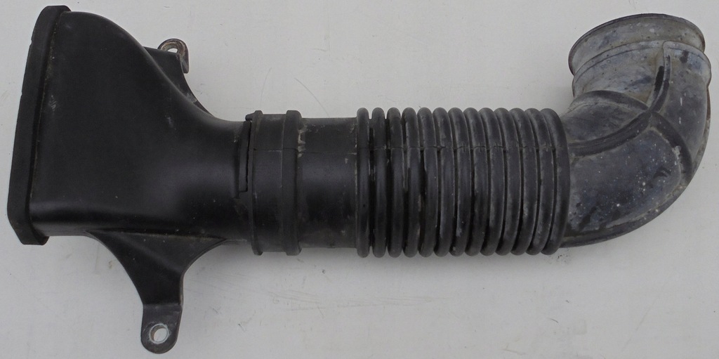 фото №1, Suzuki vitara iii 16 r 1.6 16v шланг wąż повітря