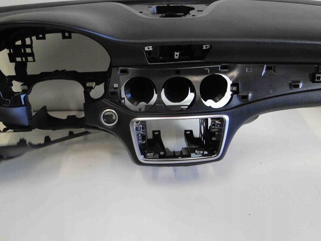 фото №10, Mercedes cla 117 консоль приборная панель приборная приборная панель