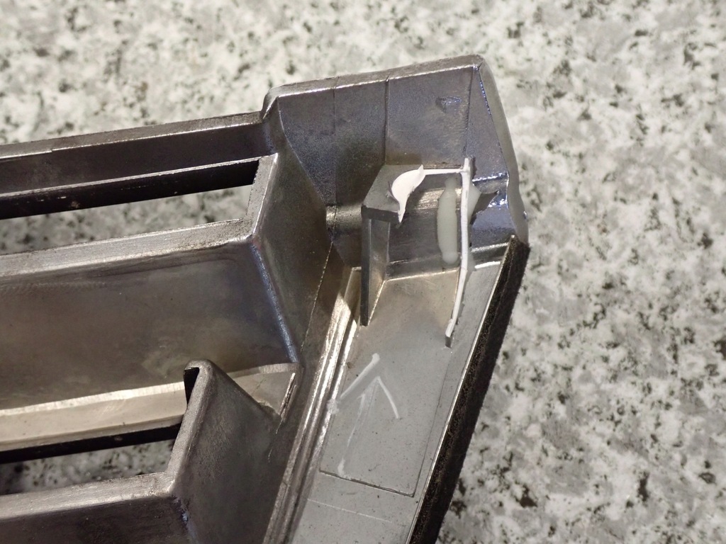 фото №8, Hyundai accent 00-03 решётка радиатора передняя решётка радиатора