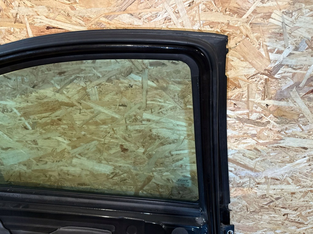 фото №11, Дверь задние volvo s60 задняя сторона левая