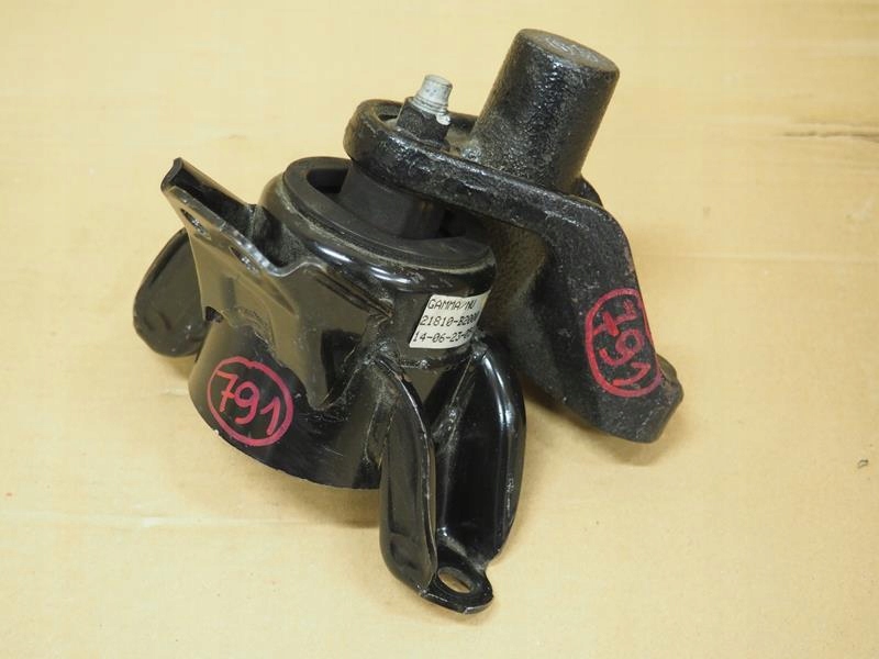 фото №1, Кронштейн кронштейн двигуна kia soul ii 21810b2000