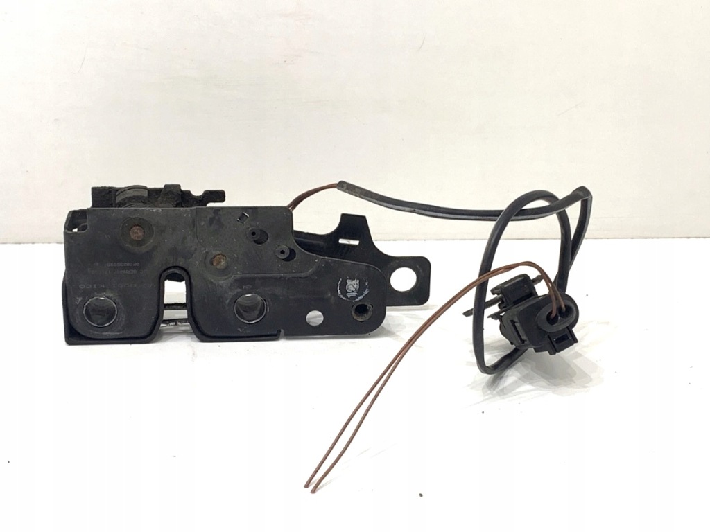 Купить Замок капот перед audi a3 8p хэтчбек 8p0823509d 03-13