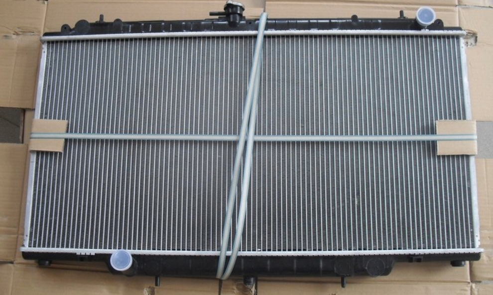 фото №1, Радиатор wody nissan patrol y61 2.8td 1997-2000