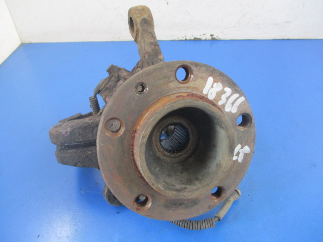 фото №1, Renault master ii 3.0cdi поворотный кулак левая ступица abs